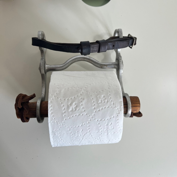 Rare Vintage Silver western Horse Bit Toilet Paper Holder‎ - Picture 2 of 13